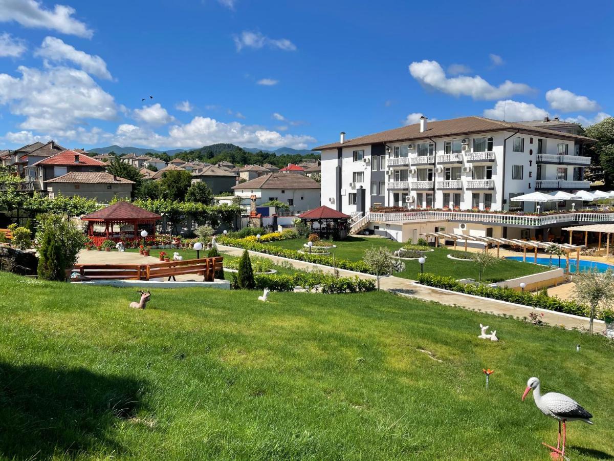 Hotel Elit كيركوفو المظهر الخارجي الصورة